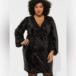 Torrid Black Mini Velour Sequin Surplice Dress size 16